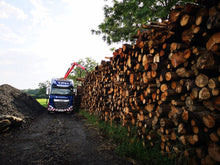 Load image into Gallery viewer, Dumpy Bag of Kiln Dried Softwood Firewood