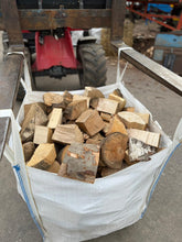 Load image into Gallery viewer, Mixed Hardwood Chunks
